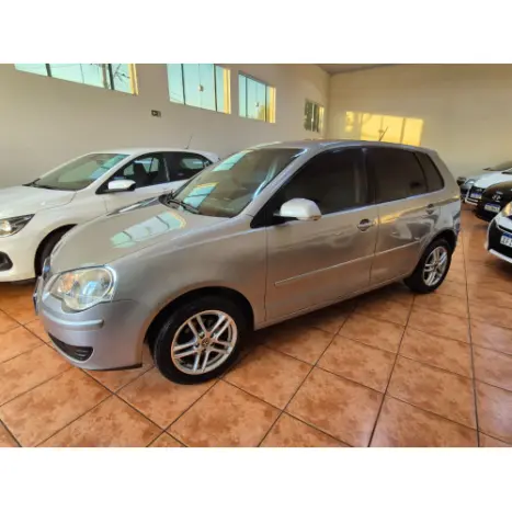 VOLKSWAGEN Polo Hatch 1.6 4P FLEX, Foto 8 VOLKSWAGEN Polo Hatch 1.6 4P FLEX, Foto 8