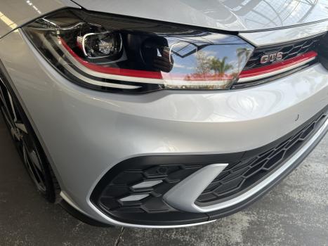 VOLKSWAGEN Polo Hatch 1.4 4P 250 TSI GTS AUTOMÁTICO, Foto 8 VOLKSWAGEN Polo Hatch 1.4 4P 250 TSI GTS AUTOMÁTICO, Foto 8