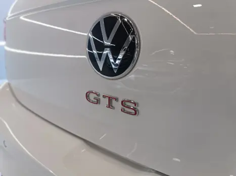 VOLKSWAGEN Polo Hatch 1.4 4P 250 TSI GTS AUTOMÁTICO, Foto 6 VOLKSWAGEN Polo Hatch 1.4 4P 250 TSI GTS AUTOMÁTICO, Foto 6