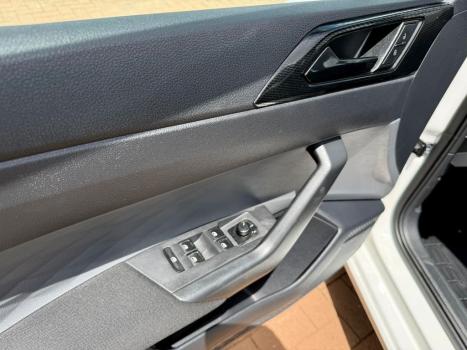 VOLKSWAGEN Polo Hatch 1.0 4P 170 TSI, Foto 14