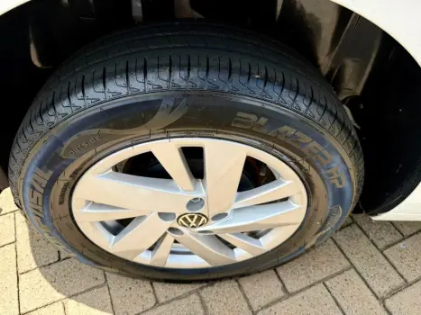 VOLKSWAGEN Polo Hatch 1.0 4P 170 TSI, Foto 19