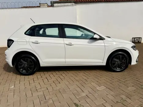 VOLKSWAGEN Polo Hatch 1.0 4P 170 TSI, Foto 4