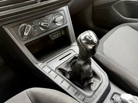 VOLKSWAGEN Polo Hatch 1.0 4P 170 TSI, Foto 13