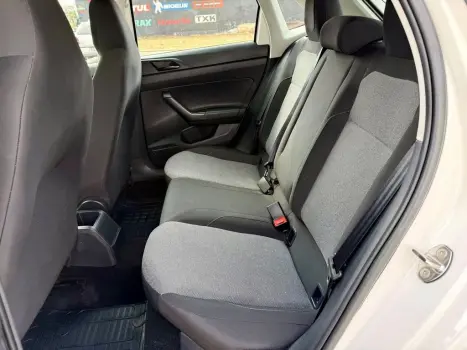 VOLKSWAGEN Polo Hatch 1.0 4P 170 TSI, Foto 17