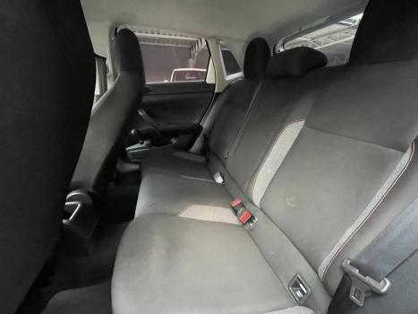 VOLKSWAGEN Polo Hatch , Foto 13