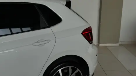 VOLKSWAGEN Polo Hatch 1.4 4P 250 TSI GTS AUTOMÁTICO, Foto 6 VOLKSWAGEN Polo Hatch 1.4 4P 250 TSI GTS AUTOMÁTICO, Foto 6