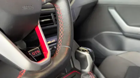 VOLKSWAGEN Polo Hatch 1.4 4P 250 TSI GTS AUTOMÁTICO, Foto 14 VOLKSWAGEN Polo Hatch 1.4 4P 250 TSI GTS AUTOMÁTICO, Foto 14