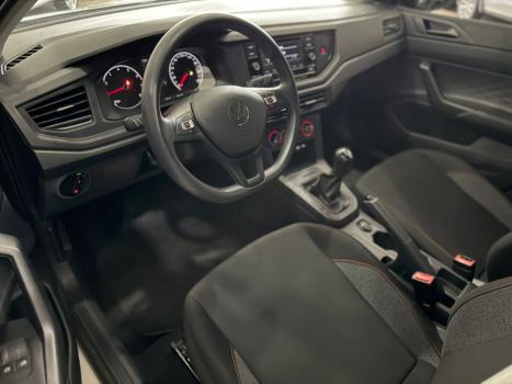 VOLKSWAGEN Polo Hatch 1.0 4P MPI TRACK, Foto 6 VOLKSWAGEN Polo Hatch 1.0 4P MPI TRACK, Foto 6