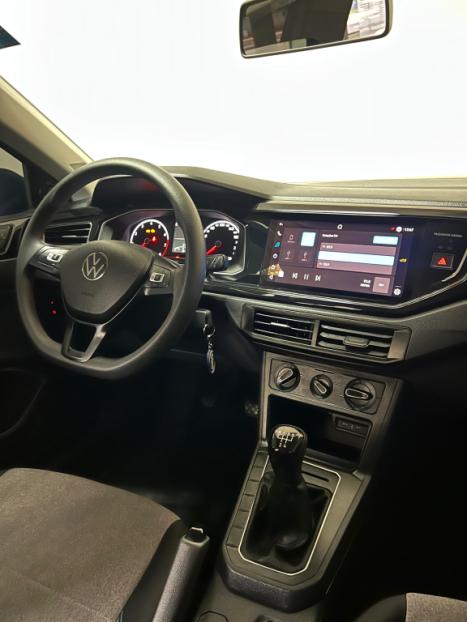 VOLKSWAGEN Polo Hatch 1.0 4P MPI TRACK ROCK IN ROCK, Foto 8 VOLKSWAGEN Polo Hatch 1.0 4P MPI TRACK ROCK IN ROCK, Foto 8