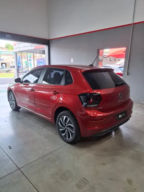 VOLKSWAGEN Polo Hatch 1.0 4P 170 TSI HIGHLINE AUTOM�TICO, Foto 4