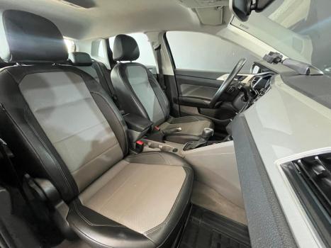 VOLKSWAGEN Polo Hatch 1.0 12V 4P 200 TSI HIGHLINE AUTOM�TICO, Foto 12