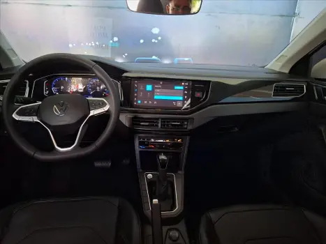 VOLKSWAGEN Polo Hatch 1.0 4P 170 TSI HIGHLINE AUTOM�TICO, Foto 13