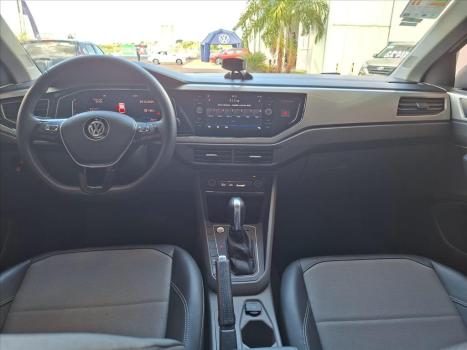 VOLKSWAGEN Polo Hatch 1.0 12V 4P 200 TSI HIGHLINE AUTOM�TICO, Foto 12
