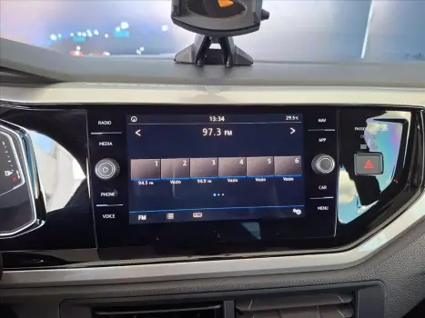 VOLKSWAGEN Polo Hatch 1.0 12V 4P 200 TSI HIGHLINE AUTOM�TICO, Foto 15