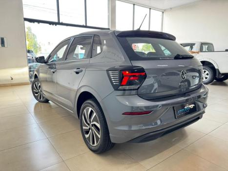 VOLKSWAGEN Polo Hatch 1.0 12V 4P 200 TSI HIGHLINE AUTOM�TICO, Foto 3