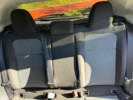 VOLKSWAGEN Polo Hatch 1.0 12V 4P 200 TSI  COMFORTLINE AUTOM�TICO, Foto 12