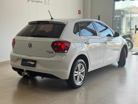 VOLKSWAGEN Polo Hatch 1.0 12V 4P 200 TSI  COMFORTLINE AUTOM�TICO, Foto 3