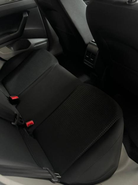 VOLKSWAGEN Polo Hatch 1.0 12V 4P 200 TSI  COMFORTLINE AUTOM�TICO, Foto 8