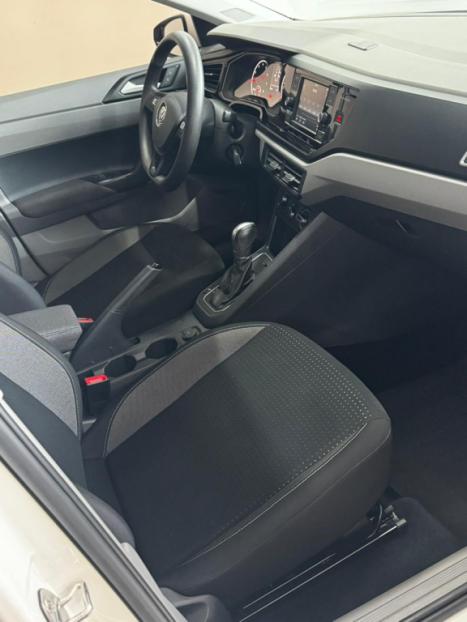 VOLKSWAGEN Polo Hatch 1.0 12V 4P 200 TSI  COMFORTLINE AUTOM�TICO, Foto 16