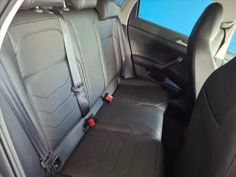 VOLKSWAGEN Polo Hatch 1.0 4P 170 TSI HIGHLINE AUTOM�TICO, Foto 16