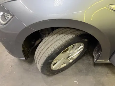 VOLKSWAGEN Polo Hatch 1.0 12V 4P 200 TSI  COMFORTLINE AUTOM�TICO, Foto 10