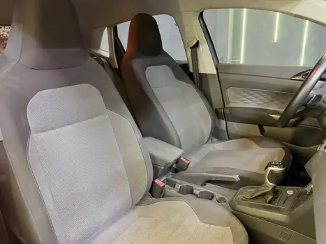 VOLKSWAGEN Polo Hatch 1.0 12V 4P 200 TSI  COMFORTLINE AUTOM�TICO, Foto 11