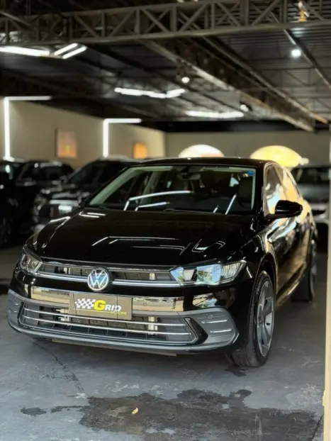 VOLKSWAGEN Polo Hatch 1.0 12V 4P 200 TSI HIGHLINE AUTOM�TICO, Foto 9