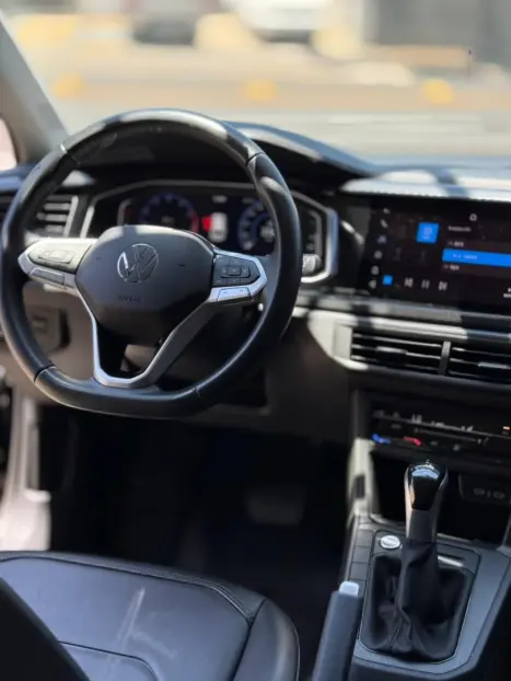 VOLKSWAGEN Polo Hatch 1.0 12V 4P 200 TSI HIGHLINE AUTOM�TICO, Foto 13