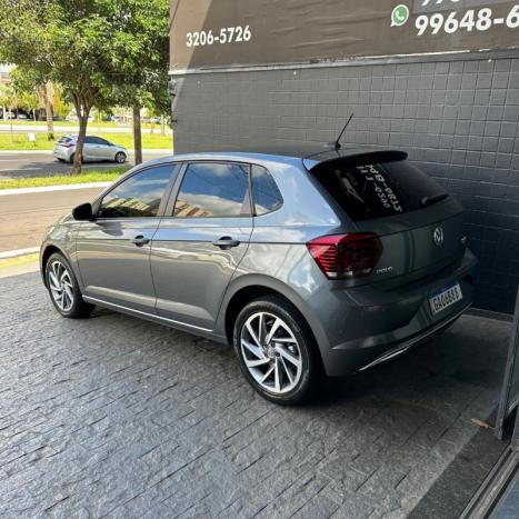 VOLKSWAGEN Polo Hatch 1.0 12V 4P 200 TSI HIGHLINE AUTOM�TICO, Foto 4