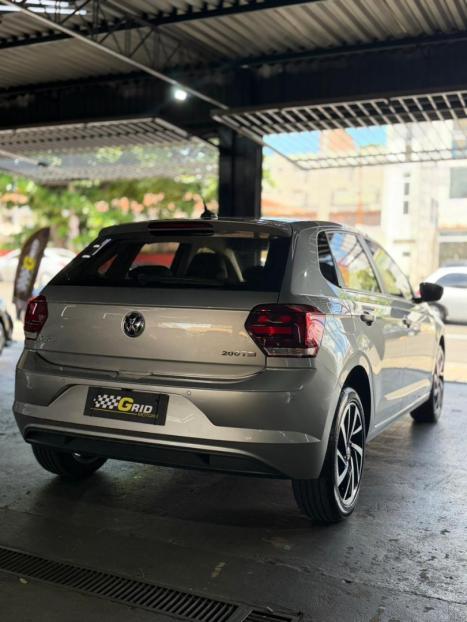 VOLKSWAGEN Polo Hatch 1.0 12V 4P 200 TSI HIGHLINE AUTOM�TICO, Foto 4