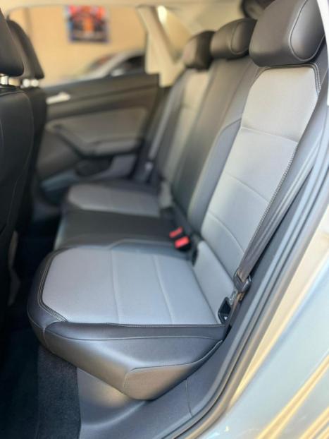 VOLKSWAGEN Polo Hatch 1.0 12V 4P 200 TSI HIGHLINE AUTOM�TICO, Foto 13