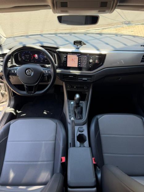 VOLKSWAGEN Polo Hatch 1.0 12V 4P 200 TSI HIGHLINE AUTOM�TICO, Foto 16