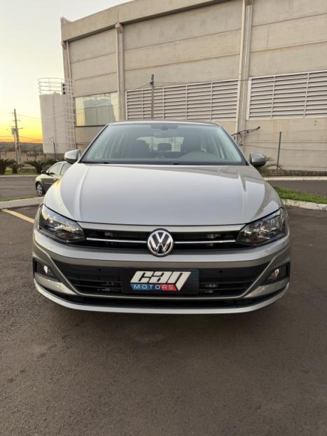 VOLKSWAGEN Polo Hatch 1.0 12V 4P 200 TSI  COMFORTLINE AUTOM�TICO, Foto 3