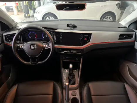 VOLKSWAGEN Polo Hatch 1.0 12V 4P 200 TSI HIGHLINE AUTOM�TICO, Foto 2