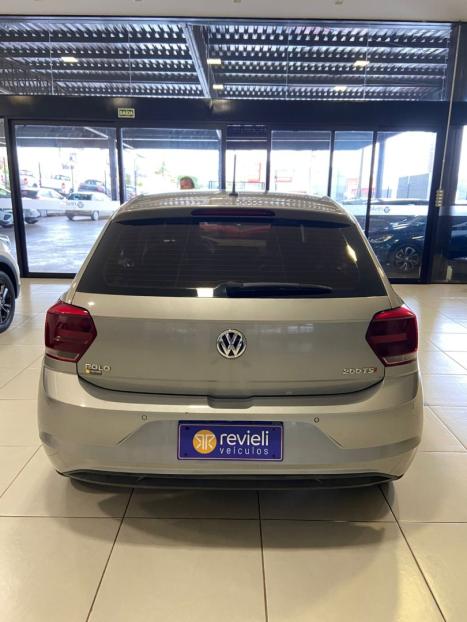 VOLKSWAGEN Polo Hatch 1.0 12V 4P 200 TSI  COMFORTLINE AUTOM�TICO, Foto 6