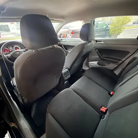 VOLKSWAGEN Polo Hatch 1.0 12V 4P 200 TSI  COMFORTLINE AUTOM�TICO, Foto 10