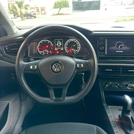 VOLKSWAGEN Polo Hatch 1.0 12V 4P 200 TSI  COMFORTLINE AUTOM�TICO, Foto 14