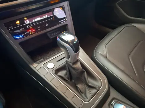 VOLKSWAGEN Polo Hatch 1.0 4P 170 TSI HIGHLINE AUTOM�TICO, Foto 14