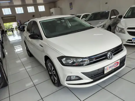 VOLKSWAGEN Polo Hatch 1.0 12V 4P 200 TSI HIGHLINE AUTOM�TICO, Foto 2