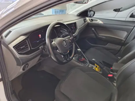 VOLKSWAGEN Polo Hatch 1.0 12V 4P 200 TSI HIGHLINE AUTOM�TICO, Foto 5