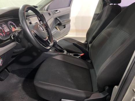 VOLKSWAGEN Polo Hatch 1.0 12V 4P 200 TSI  COMFORTLINE AUTOM�TICO, Foto 14