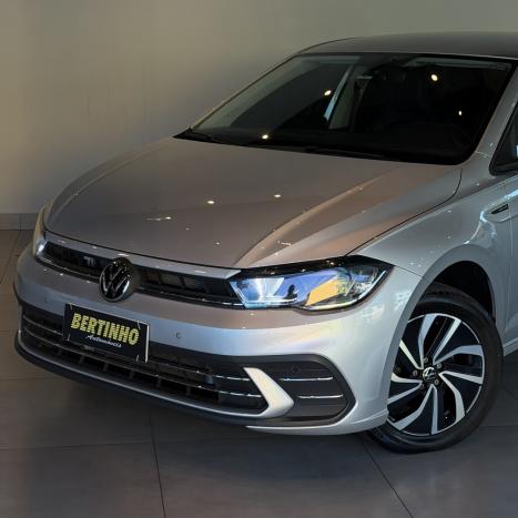 VOLKSWAGEN Polo Hatch 1.0 4P 170 TSI HIGHLINE AUTOM�TICO, Foto 2