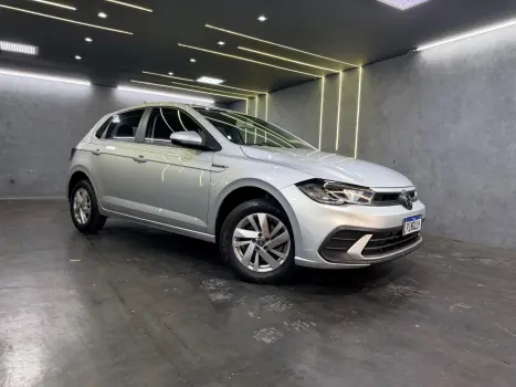VOLKSWAGEN Polo Hatch 1.0 12V 4P 200 TSI  COMFORTLINE AUTOM�TICO, Foto 2