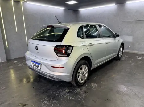 VOLKSWAGEN Polo Hatch 1.0 12V 4P 200 TSI  COMFORTLINE AUTOM�TICO, Foto 7