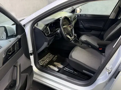 VOLKSWAGEN Polo Hatch 1.0 12V 4P 200 TSI  COMFORTLINE AUTOM�TICO, Foto 8