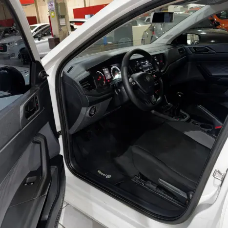 VOLKSWAGEN Polo Hatch 1.0 12V 4P MPI TRACK 1st EDITION, Foto 8