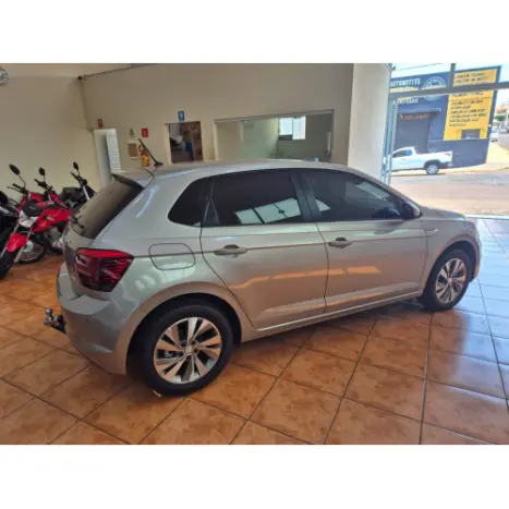 VOLKSWAGEN Polo Hatch 1.0 12V 4P 200 TSI  COMFORTLINE AUTOM�TICO, Foto 8
