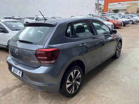 VOLKSWAGEN Polo Hatch 1.0 12V 4P 200 TSI  COMFORTLINE AUTOM�TICO, Foto 4