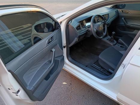 VOLKSWAGEN Polo Hatch 1.0 12V 4P MPI FLEX, Foto 9