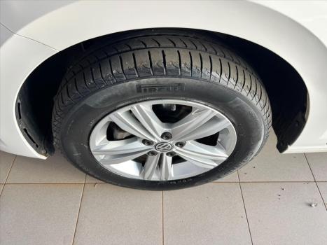VOLKSWAGEN Polo Hatch 1.0 12V 4P MPI FLEX, Foto 9